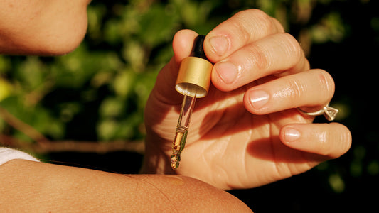 How To Hydrate Skin And Boost Collagen With Bee Venom Skincare